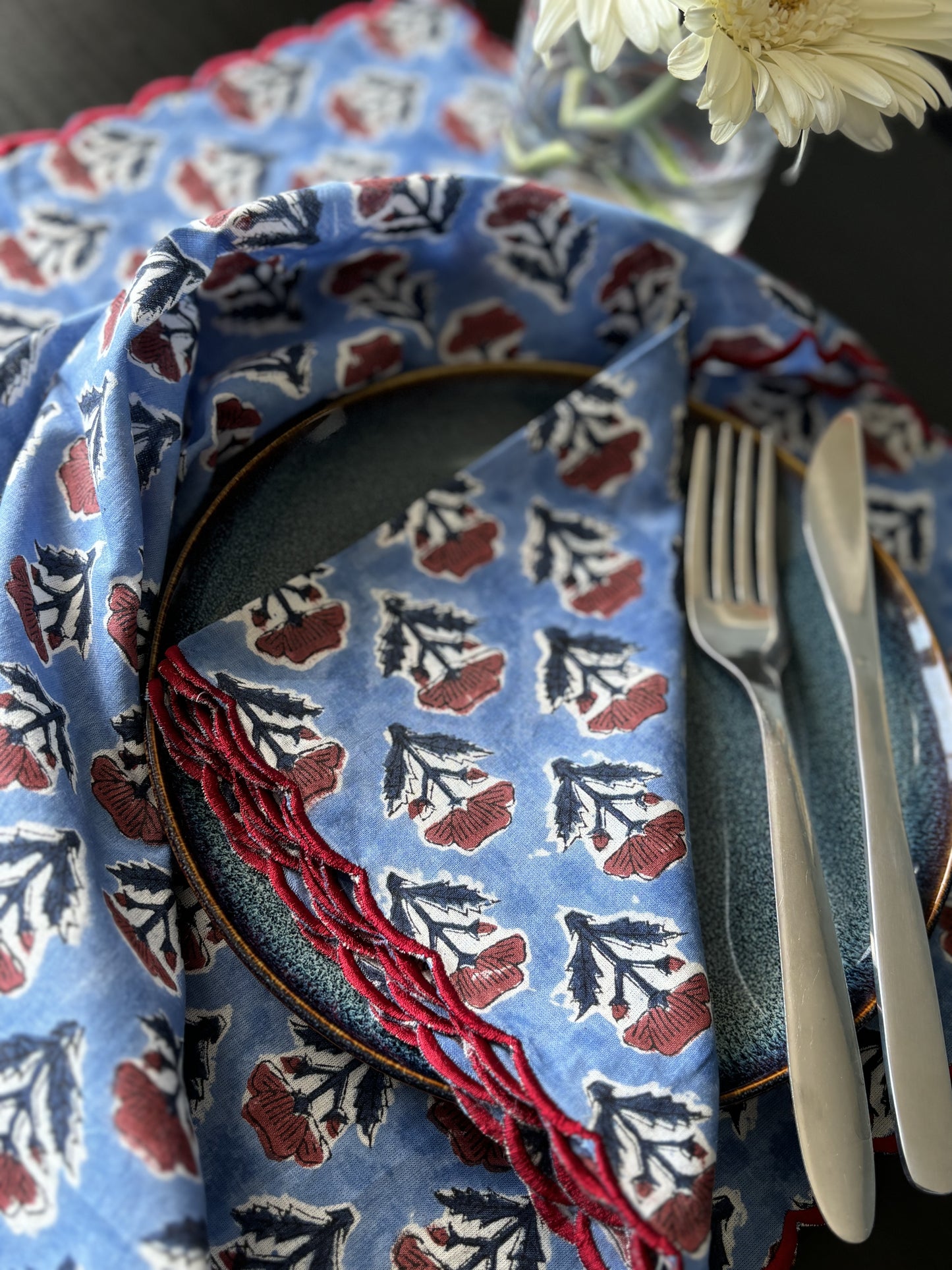 Blue and Red Scalloped Edge Table Napkin