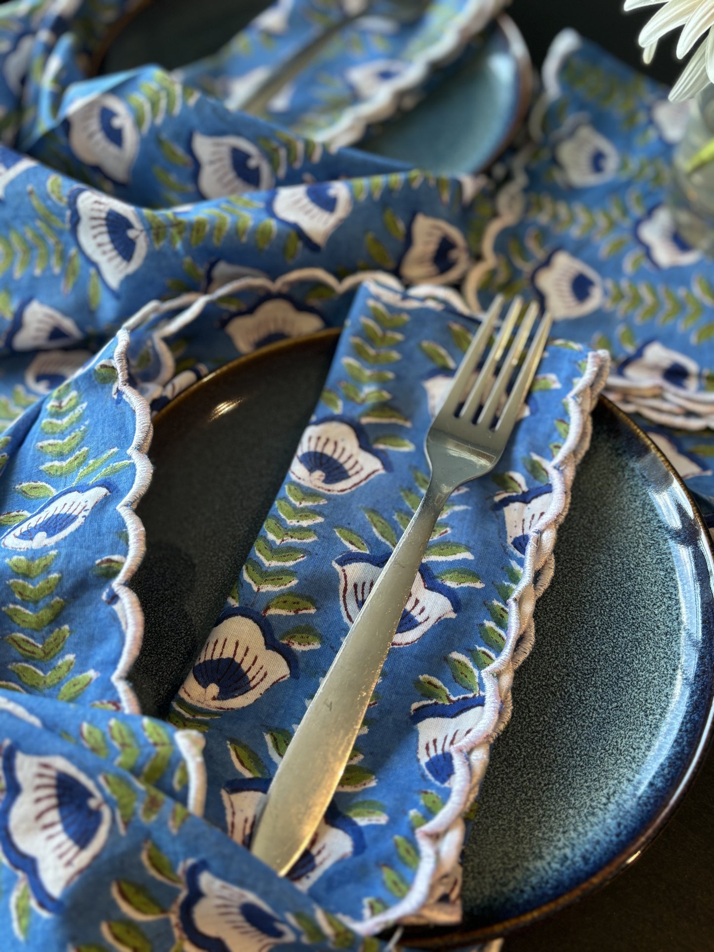 Blue and Green Scalloped Edge Table Napkin