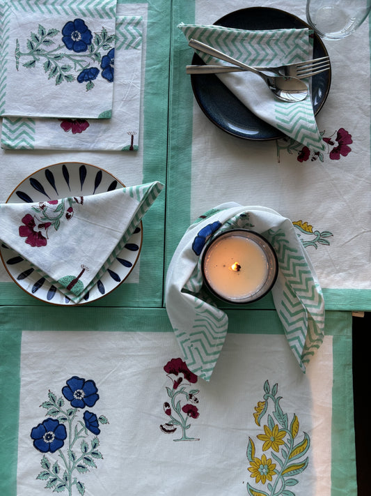 White & Green Block Printed Placemats Napkins Set